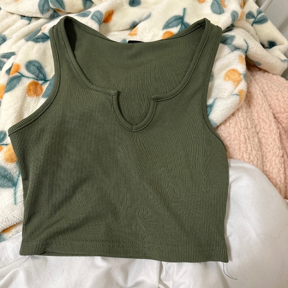 SHEIN Tops - Dark forest green tank top